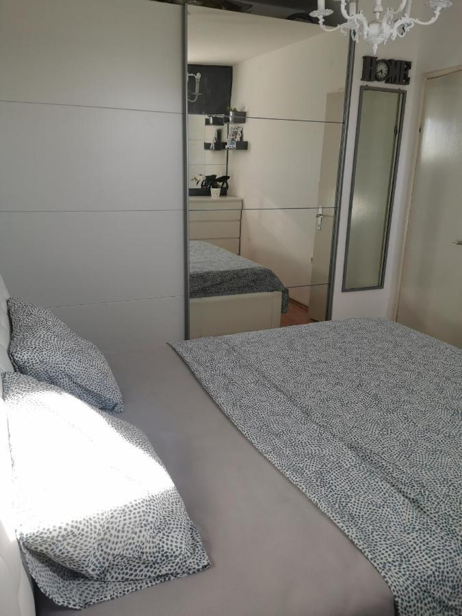 Kenzo Apartment Senj  Ngoại thất bức ảnh