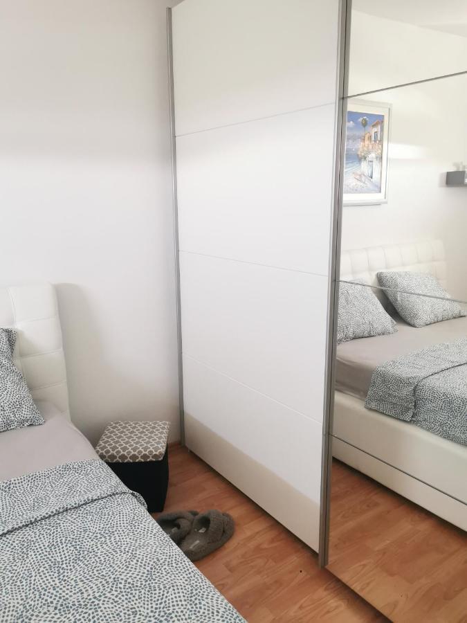 Kenzo Apartment Senj  Ngoại thất bức ảnh