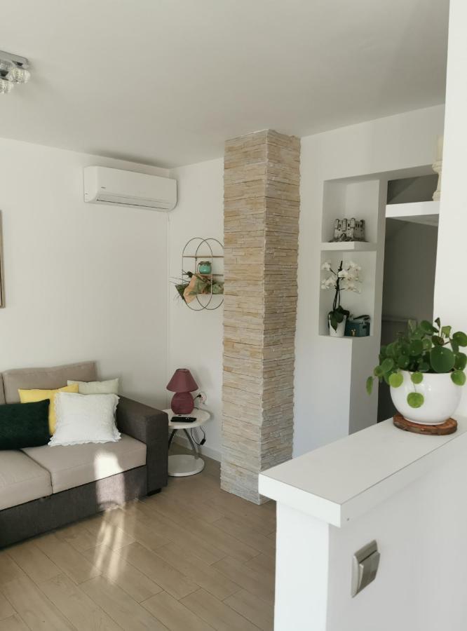 Kenzo Apartment Senj  Ngoại thất bức ảnh